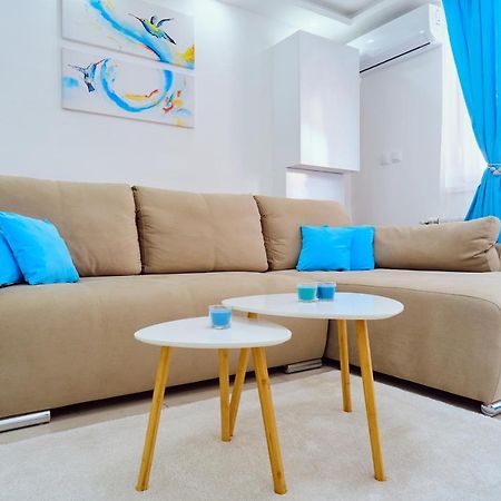 La Lorre Lux Apartment Ягодина Экстерьер фото