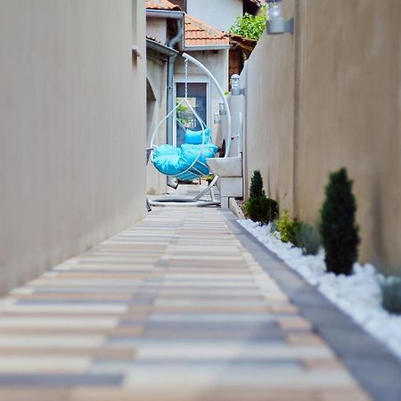 La Lorre Lux Apartment Ягодина Экстерьер фото