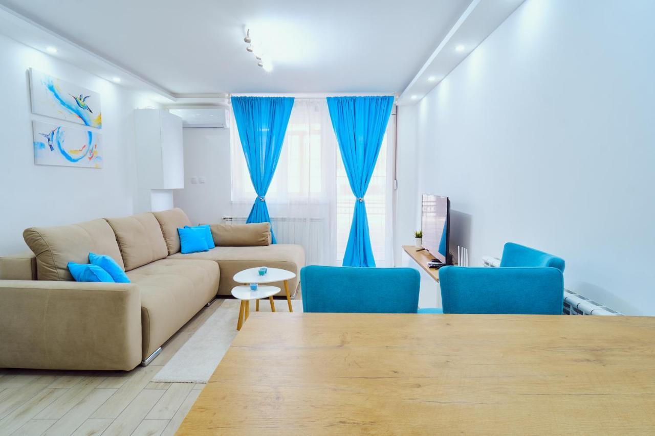 La Lorre Lux Apartment Ягодина Экстерьер фото