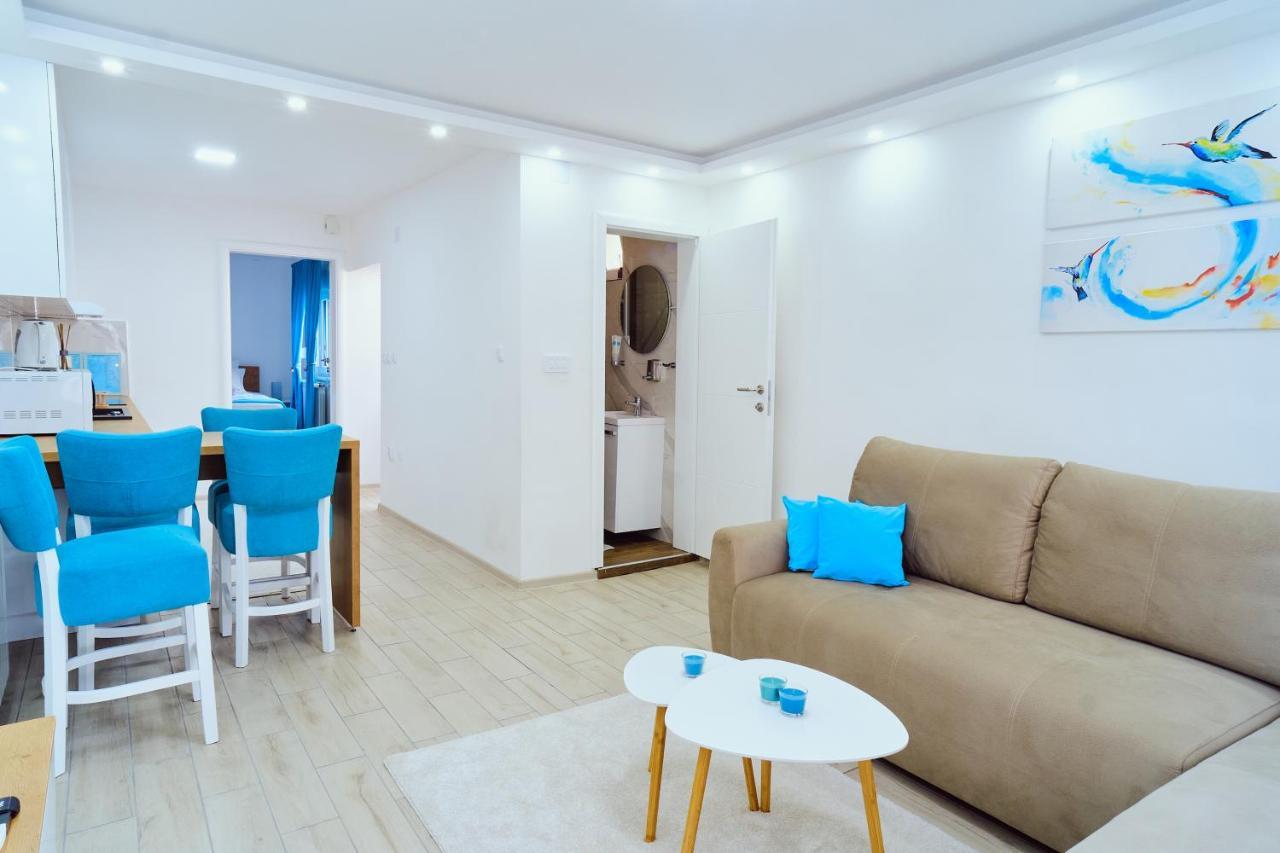 La Lorre Lux Apartment Ягодина Экстерьер фото